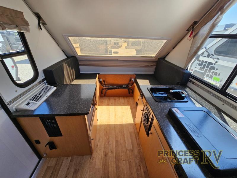 Functional Kitchenette in Aliner Ranger 10