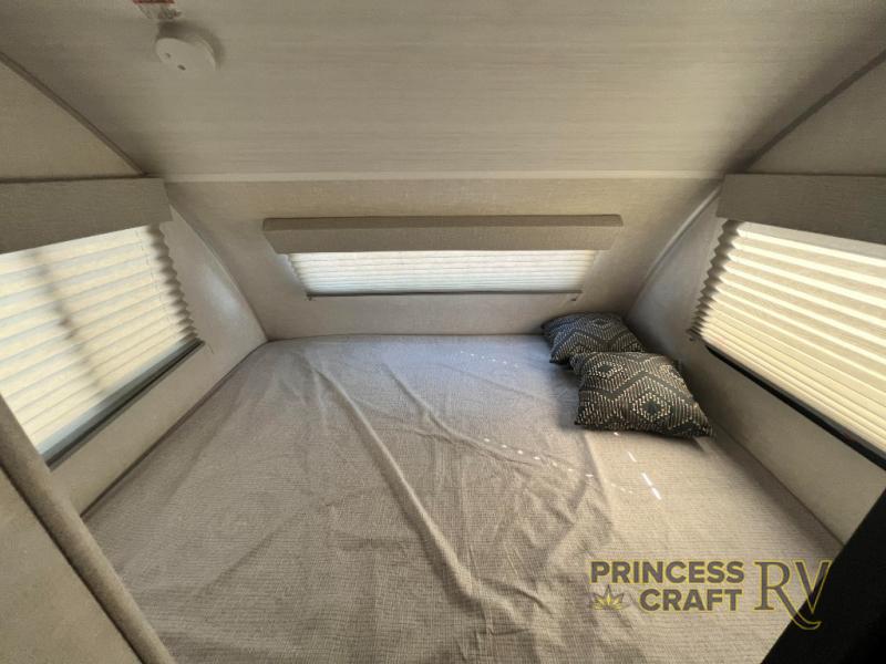 RPOD 171 Classic RV Queen Bed