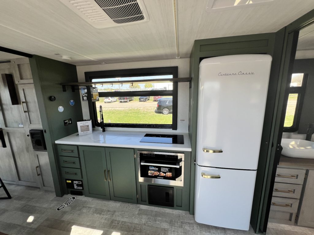 Ibex RV Suite RVS1 Bathroom