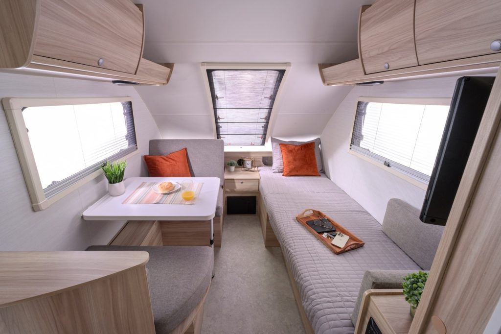 TAB 360 Interior